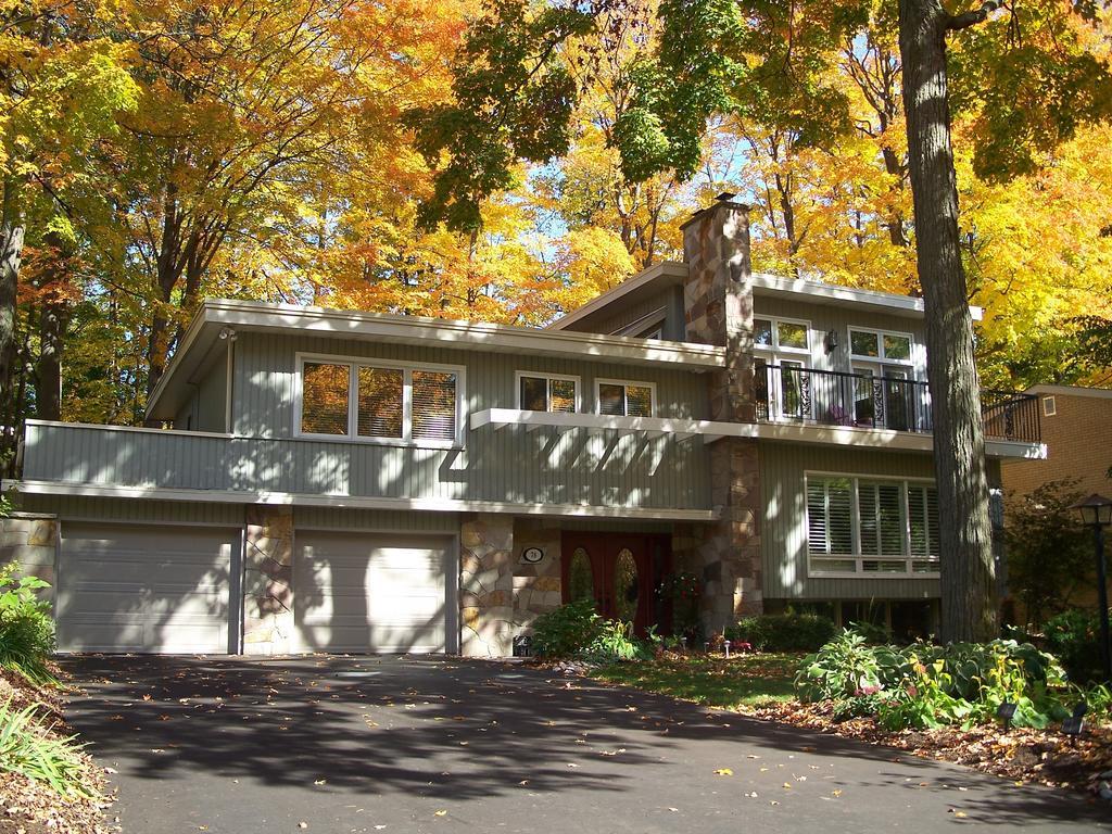 Forest Hill Bed And Breakfast Kitchener Esterno foto